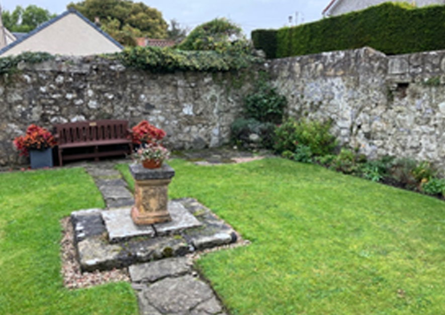 Kinnesswood in Bloom